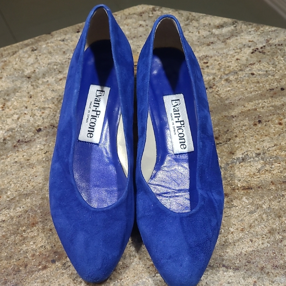 Evan Picone Vintage Royal Blue Suede Low Heel Flats Size US 6.5